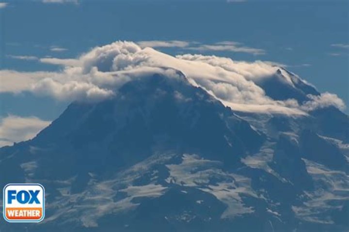 Has anyone died on mt rainier?