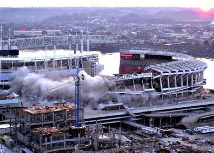 Why was riverfront stadium demolished?